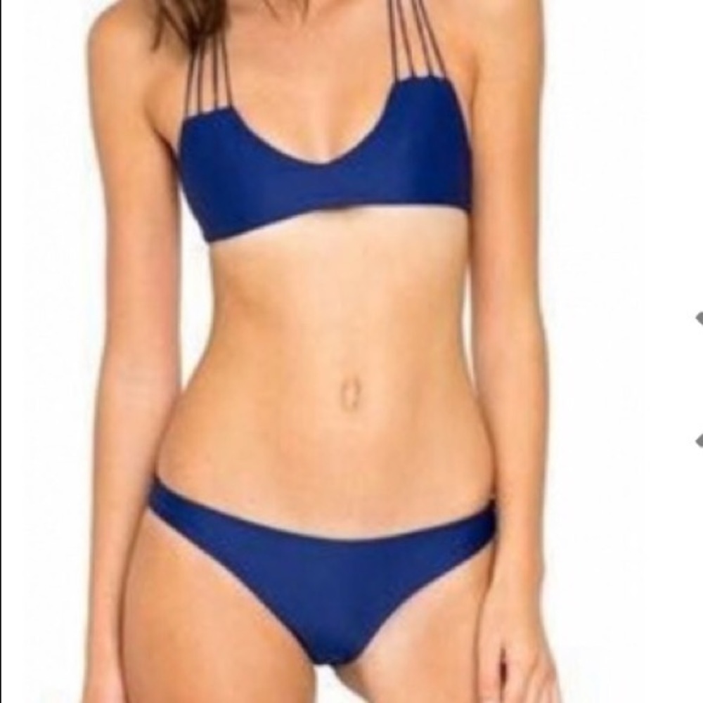 Strappy Blue swimsuit - Picture 3 of 5
